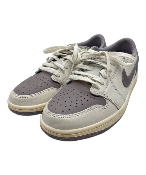 NIKE（ナイキ）NIKE (ナイキ) AIR JORDAN 1 RETRO LOW OG ホワイト×グレー サイズ:27 未使用品の古着・服飾アイテム