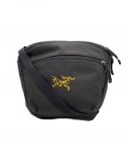 ARC'TERYXアークテリクス）の古着「MANTIS 2 WAIST PACK」｜ブラック