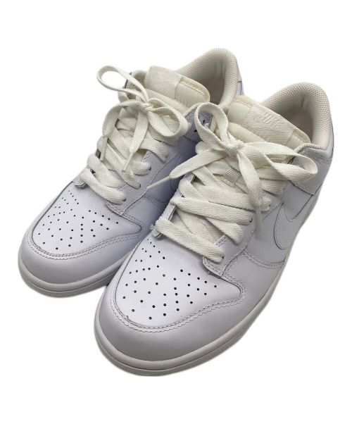 NIKE（ナイキ）NIKE (ナイキ) WMNS DUNK LOW ホワイト サイズ:26.5の古着・服飾アイテム