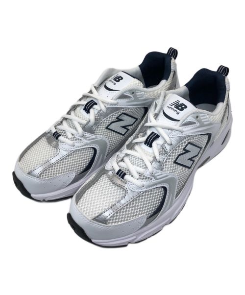 NEW BALANCE（ニューバランス）NEW BALANCE (ニューバランス) ローカットスニーカー/MR530SG ホワイト サイズ:27の古着・服飾アイテム