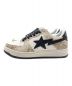 A BATHING APE (アベイシングエイプ) ローカットスニーカー ホワイト×ベージュ サイズ:US9.5：17000円