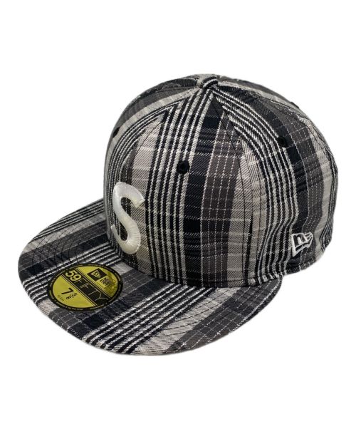 SUPREME（シュプリーム）Supreme (シュプリーム) New Era (ニューエラ) Metallic Plaid S Logo New Era グレー サイズ:75/8の古着・服飾アイテム