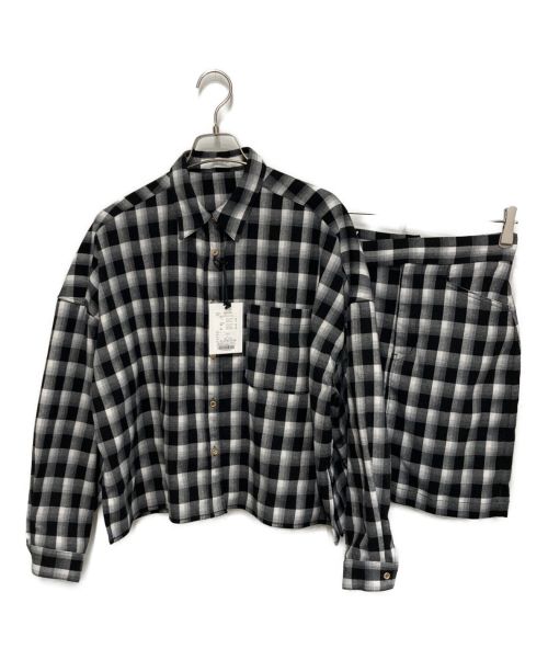 HER LIP TO（ハーリップトゥ）HER LIP TO (ハーリップトゥ) Oversized Check Shirt Set ホワイト×ブラック サイズ:Sの古着・服飾アイテム