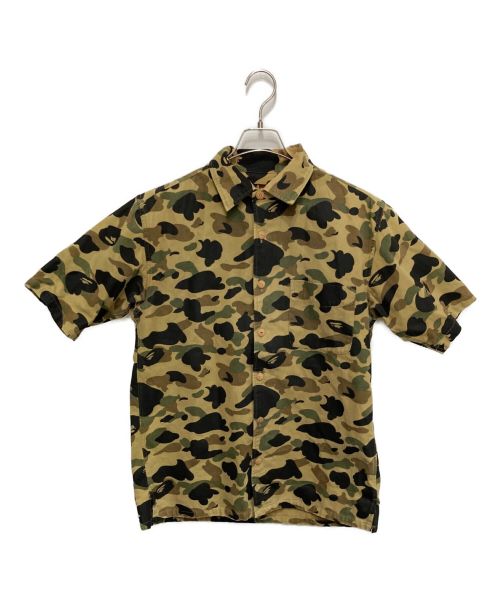 A BATHING APE（アベイシングエイプ）A BATHING APE (アベイシングエイプ) カモフラージュ柄半袖シャツ カーキ サイズ:Ｌの古着・服飾アイテム