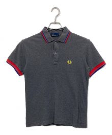 FRED PERRY（フレッドペリー）の古着「ポロシャツ」｜グレー