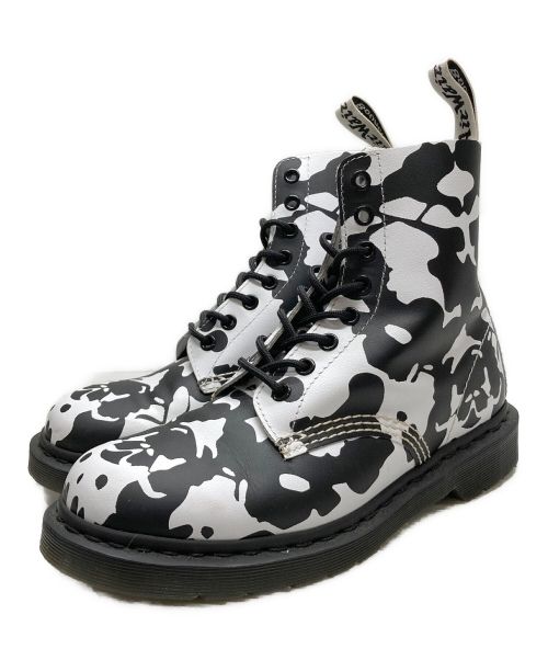 Dr.Martens（ドクターマーチン）Dr.Martens (ドクターマーチン) 8ホールブーツ  AW006 ホワイト×ブラック サイズ:UK6の古着・服飾アイテム