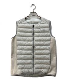 THE NORTH FACE（ザ ノース フェイス）の古着「レッドランプロベスト NYW81972」｜ホワイト