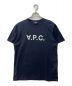 A.P.C.（アーペーセー）の古着「VPCロゴプリントTシャツ」｜ネイビー