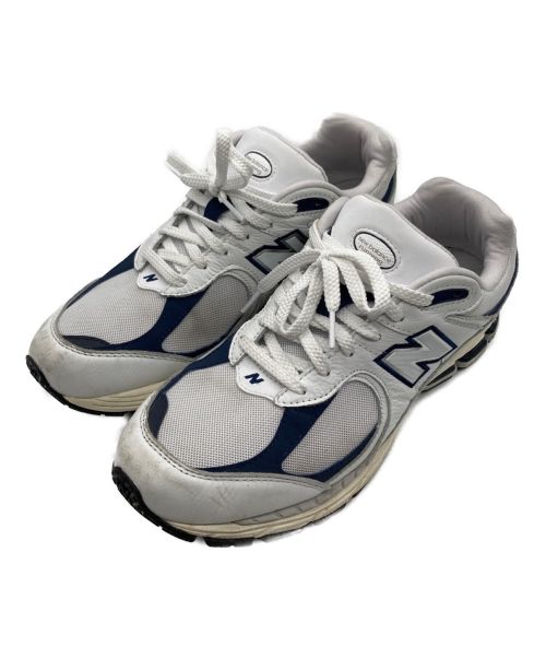 NEW BALANCE（ニューバランス）NEW BALANCE (ニューバランス) M2002RHQ ホワイト×ネイビー サイズ:US9.5 UK9の古着・服飾アイテム