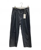 STILL BY HANDスティルバイハンド）の古着「Deep tuck pressed pants」｜グレー