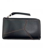 LOEWEロエベ）の古着「PUZZLE STITCH COIN CARD」｜ブラック