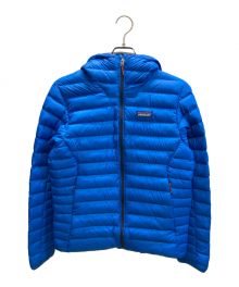 Patagonia（パタゴニア）の古着「ダウン・セーター・フーディ」｜ブルー