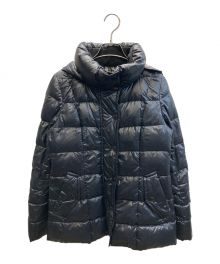 BLUE LABEL CRESTBRIDGE（ブルーレーベルクレストブリッジ）の古着「ダウンジャケット」｜ブラック