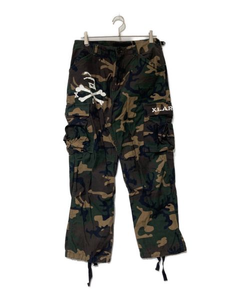 X-LARGE（エクストララージ）X-LARGE (エクストララージ) SKULL CAMO CARGO PANTS オリーブ サイズ:W32の古着・服飾アイテム