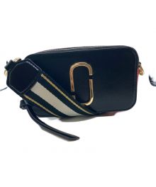 MARC JACOBS（マークジェイコブス）の古着「THE SNAPSHOT CAMERA BAG」｜ブラック×レッド