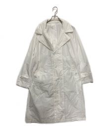 Engineered Garments（エンジニアド ガーメンツ）の古着「ナイロンコート　USA製」｜ホワイト