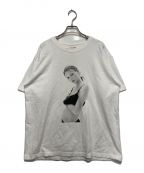 BIOTOPビオトープ）の古着「KATE MOSS by DAVID SIMS Photo T-shirts」｜ホワイト