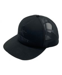 ARC'TERYX（アークテリクス）の古着「Logo Trucker Flat キャップ」｜ブラック