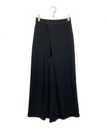 HYKE（ハイク）の古着「SATIN WIDE LEG PANTS」｜ブラック