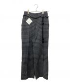 ETHOSENSエトセンス）の古着「Tile pin tuck slacks　タイル ピンタック スラックス」｜グレー