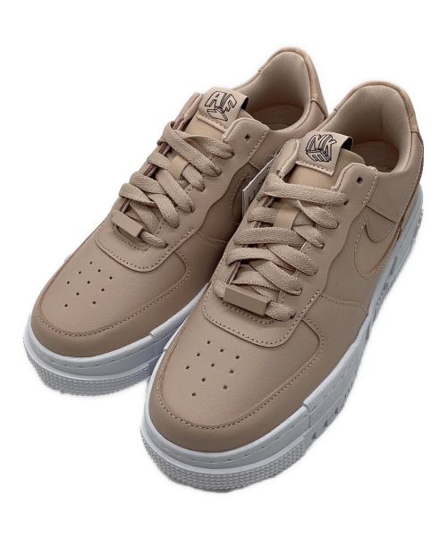 NIKE（ナイキ）NIKE (ナイキ) Air Force 1 Low Pixel Sail Coconut Milk ライトピンク サイズ:US7 未使用品の古着・服飾アイテム