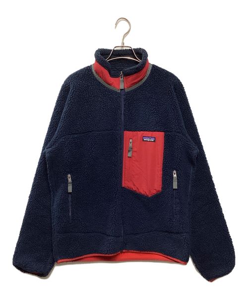 Patagonia（パタゴニア）Patagonia (パタゴニア) CLASSIC RETRO-X JACKET ネイビー×レッド サイズ:Mの古着・服飾アイテム