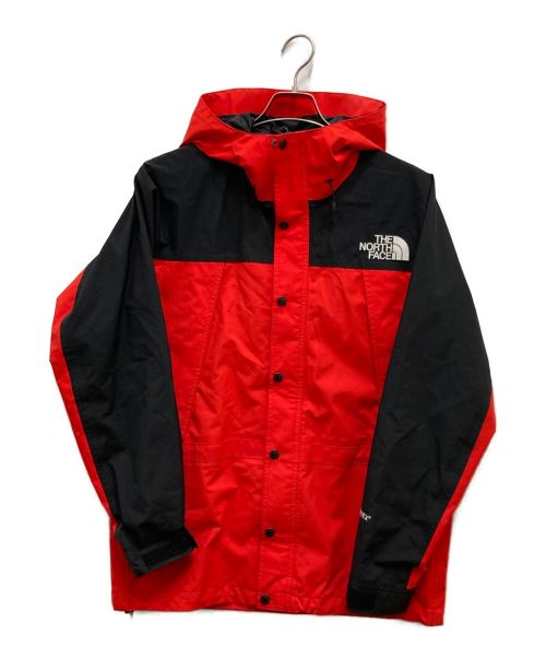 THE NORTH FACE（ザ ノース フェイス）THE NORTH FACE (ザ ノース フェイス) Mountain Light Jacket レッド×ブラック サイズ:Mの古着・服飾アイテム