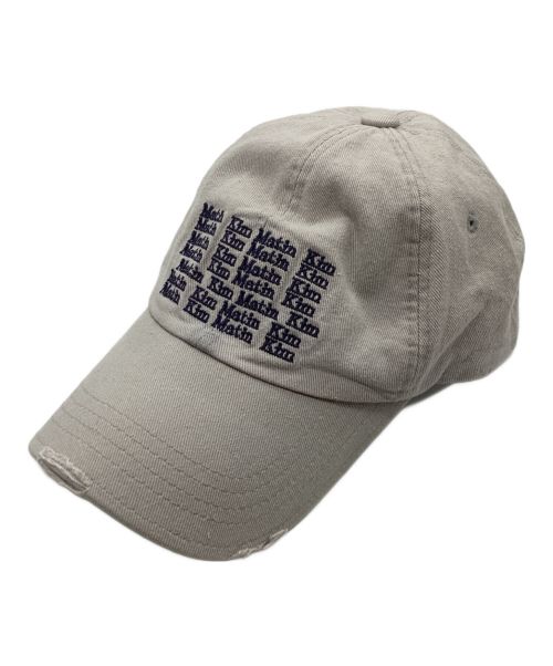 Matin Kim（マーティン・キム）Matin Kim (マーティン・キム) LETTERING WASHED BALL CAP ライトグレー サイズ:freeの古着・服飾アイテム