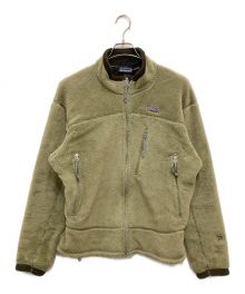 Patagonia（パタゴニア）の古着「R4フリースジャケット」｜オリーブ