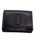 MARC JACOBSマークジェイコブス）の古着「THE UTILITY SNAPSHOT DTM MINI TRIFOLD WALLET」｜ブラック