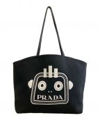 PRADAプラダ）の古着「ロボットキャンバストートバッグ」｜ブラック