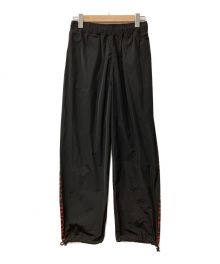 MCQ（マックキュー）の古着「Swallow Print Trackpants」｜ブラック