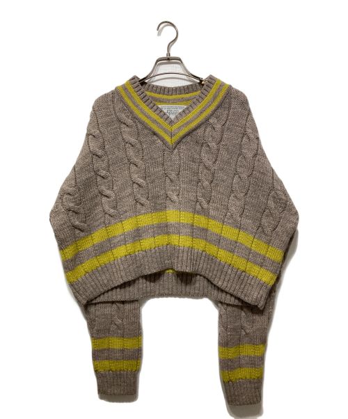 oldderby Knitwear（オールドダービーニットウェア）Oldderby Knitwear (オールドダービーニットウェア) JOURNAL STANDARD relume別注 (ジャーナルスタンダード レリューム ベッチュウ) Wide V/N P/O：ニット ベージュ サイズ:FREEの古着・服飾アイテム