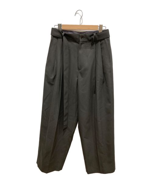 stein（シュタイン）stein (シュタイン) BELTED WIDE STRAIGHT TROUSERS グレー サイズ:S 未使用品の古着・服飾アイテム