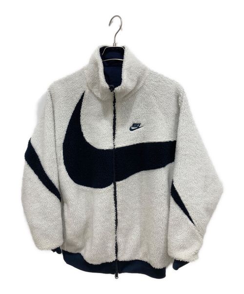 NIKE（ナイキ）NIKE (ナイキ) BIG SWOOSH BOA JACKET ホワイト×ネイビー サイズ:Mの古着・服飾アイテム