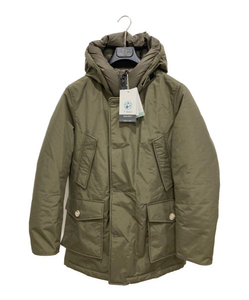 WOOLRICH（ウールリッチ）WOOLRICH (ウールリッチ) 「ARCTIC PARKA」ダウンコート ダークグリーン サイズ:S 未使用品の古着・服飾アイテム