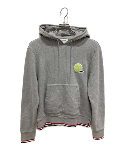 Thom Browne（トムブラウン）Thom Browne (トムブラウン) Tennis Ball Icon Stripe Tipped Hoody グレー サイズ:Sの古着・服飾アイテム