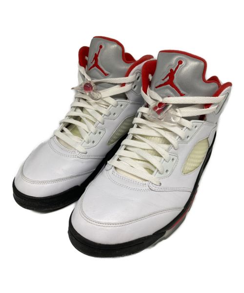 NIKE（ナイキ）NIKE (ナイキ) AIR JORDAN 5 RETRO ホワイト サイズ:28.5cmの古着・服飾アイテム