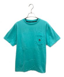 F.C.R.B.（エフシーアールビー）の古着「EMBLEM POCKET TEE」｜ブルー