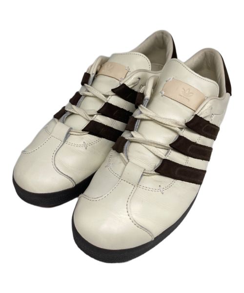 adidas（アディダス）adidas (アディダス) GAZELLE FOOT INDUSTRY アイボリー×ブラウン サイズ:27.5cmの古着・服飾アイテム