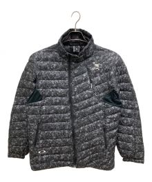 OAKLEY（オークリー）の古着「Skull Bleed Down Jacket」｜ブラック