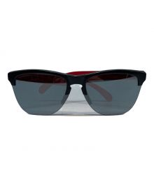 OAKLEY（オークリー）の古着「サングラス」｜レッド