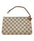 LOUIS VUITTON (ルイ ヴィトン) ネヴァーフルMMポーチ ホワイト：39800円