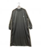 Needles×BEAMS BOYニードルズ×ビームスボーイ）の古着「別注 Track Dress」｜グレー