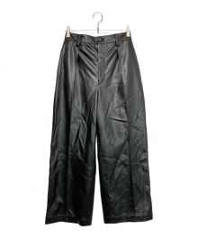 MAISON SPECIAL（メゾンスペシャル）の古着「Recycle Leather Pin Tuck Wide Pants」｜ブラック