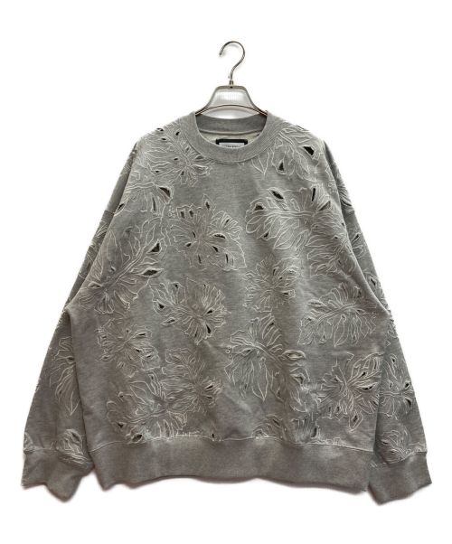 MAISON SPECIAL（メゾンスペシャル）MAISON SPECIAL (メゾンスペシャル) Leaf Cutwork Embroidery Crew Neck Sweat Pullover グレー サイズ:2の古着・服飾アイテム