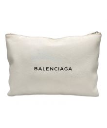 BALENCIAGA（バレンシアガ）の古着「レザークラッチバッグ」｜ホワイト