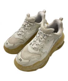 BALENCIAGA（バレンシアガ）の古着「TRIPLE S」｜ホワイト