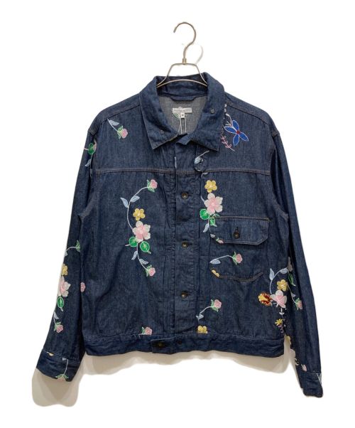 Engineered Garments（エンジニアド ガーメンツ）Engineered Garments (エンジニアド ガーメンツ) FLORAL EMBROIDERY TRUCKER JACKET フラワー刺繍 トラッカー デニムジャケット インディゴ サイズ:M 未使用品の古着・服飾アイテム