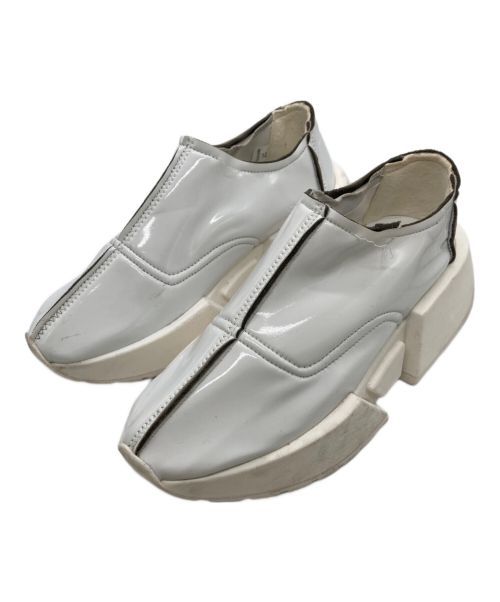 MM6 Maison Margiela（エムエムシックス メゾンマルジェラ）MM6 Maison Margiela (エムエムシックス メゾンマルジェラ) ホワイトチャンキースリッポン ホワイト サイズ:37の古着・服飾アイテム